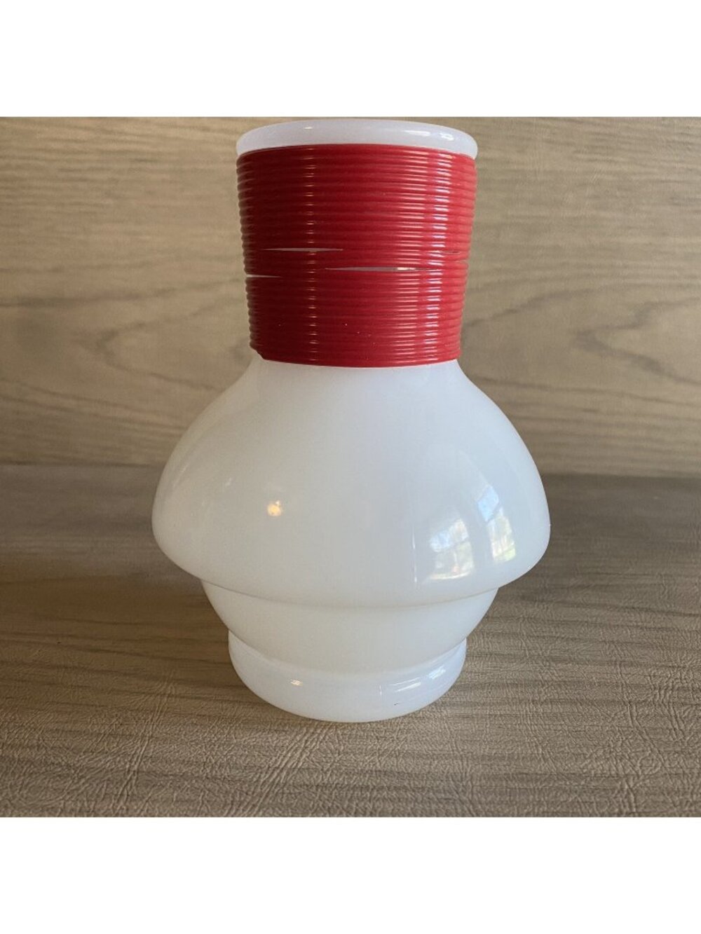 Red White McKee Glasbake Hottle Milkglass Bottle Hot Drink Coffee Bedside Carafe